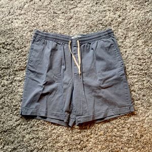 Men’s XL “Pacsun” light gray dress shorts